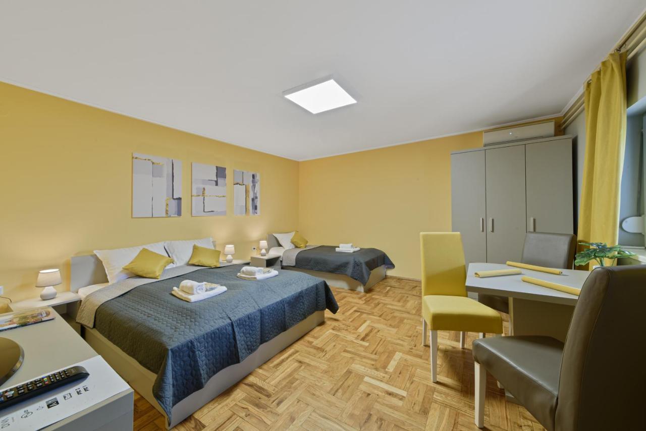 Apartament Dumalux Garden Subotica Zewnętrze zdjęcie